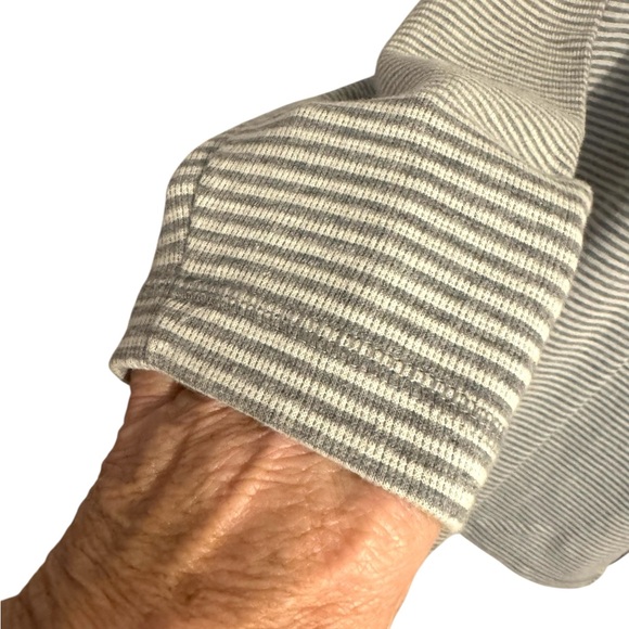 NWT  Neutral Heather Grey Striped Top   LARGE   #7 - Picture 4 of 10